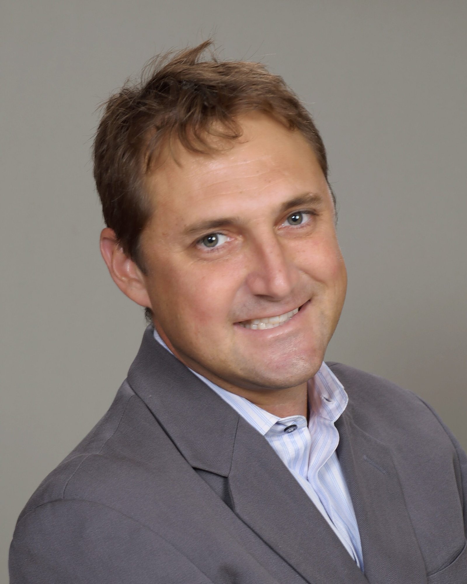 David Johnson Real estate Head shot